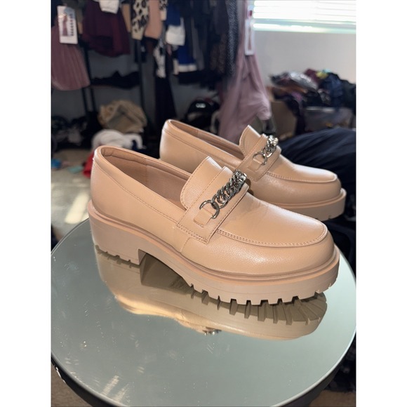 Yetier Platform Womens Loafer w/ Chain Slip-on Round Toe Chunky Shoes Size 7 EUC - Picture 4 of 9